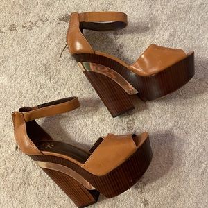 Vince Camuto Retro-Styles Platform Wedges